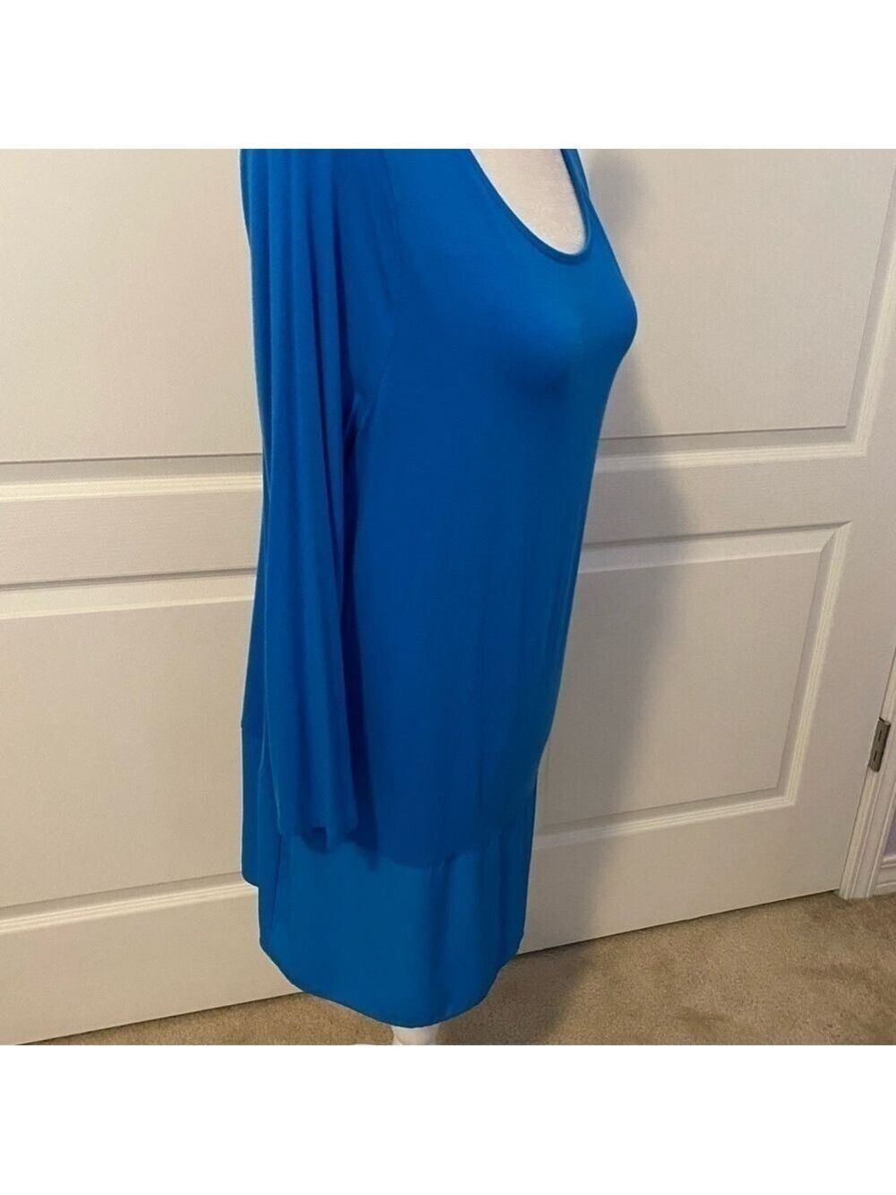 Vince Camuto Blue Long Sleeve Top Size Medium - Picture 5 of 10